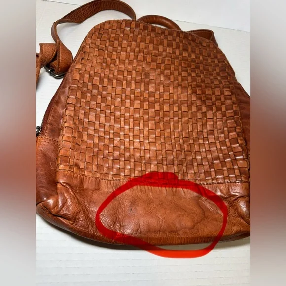 Vilenca Holland Emilia Intrecciato woven leather backpack  display picture 1